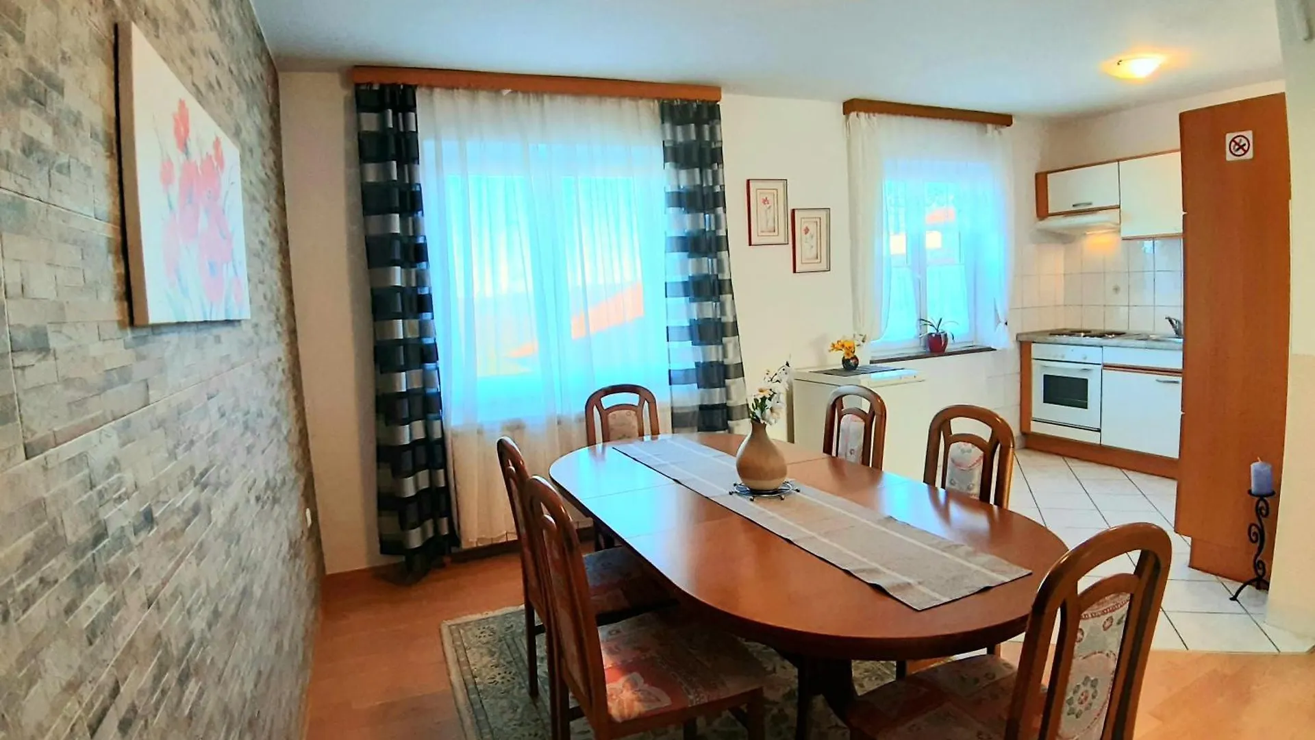 Semesterbostad Ferienhaus Mit Und Meerblick Kaštel